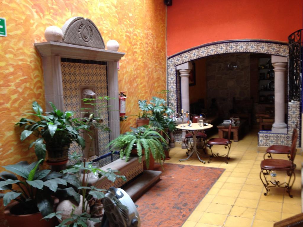 Hostal Casa Castillo Morelia Exterior foto