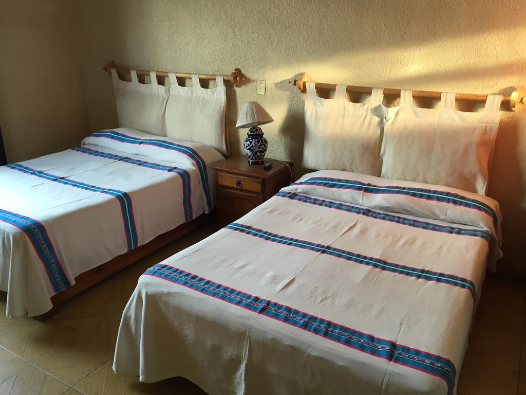 Hostal Casa Castillo Morelia Zimmer foto